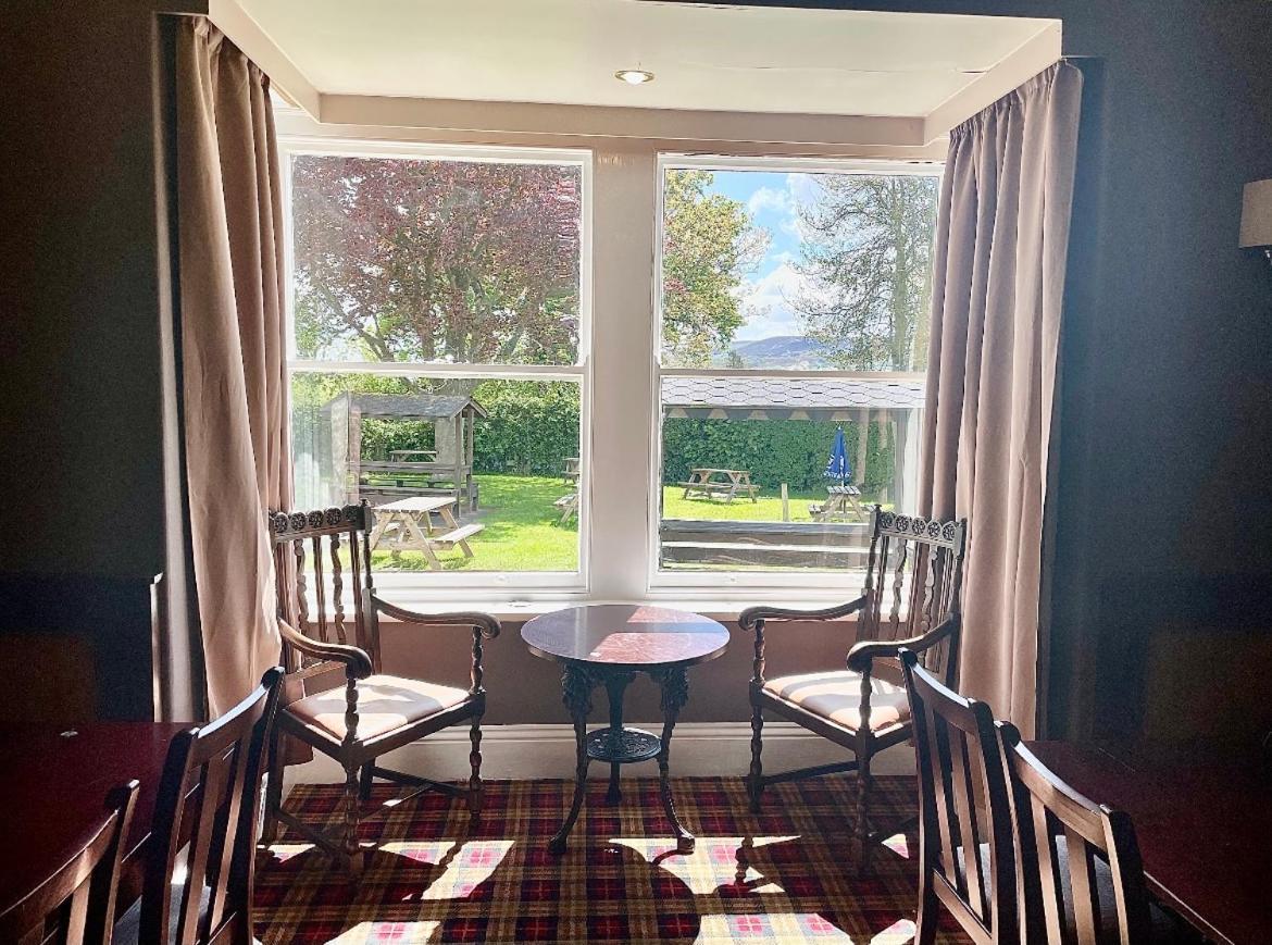 The Fylingdales Inn Robin Hood's Bay Extérieur photo